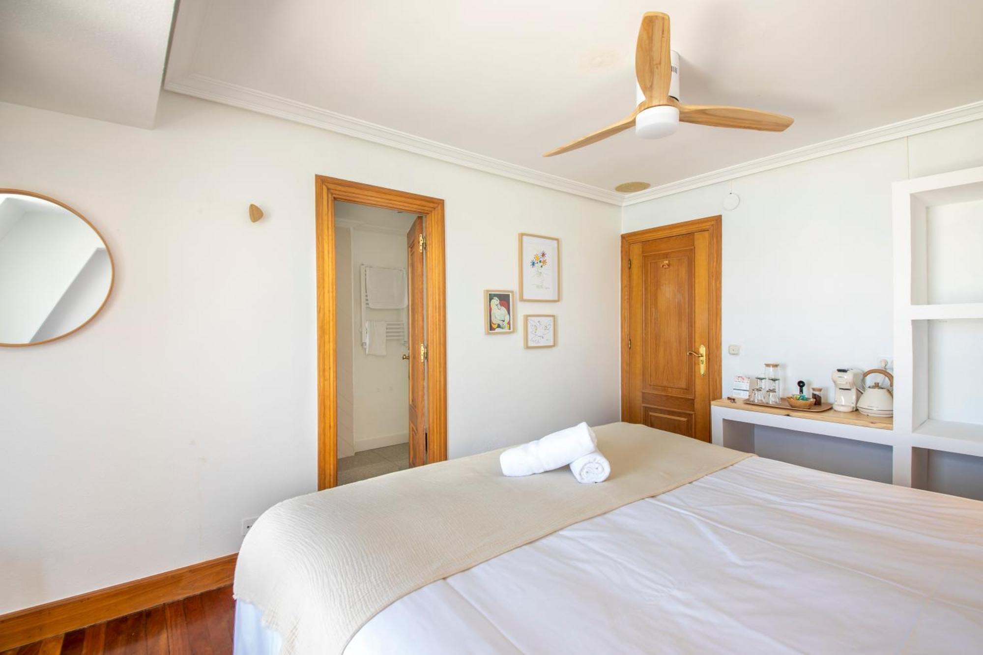 Far Out Inn San Sebastian Ngoại thất bức ảnh