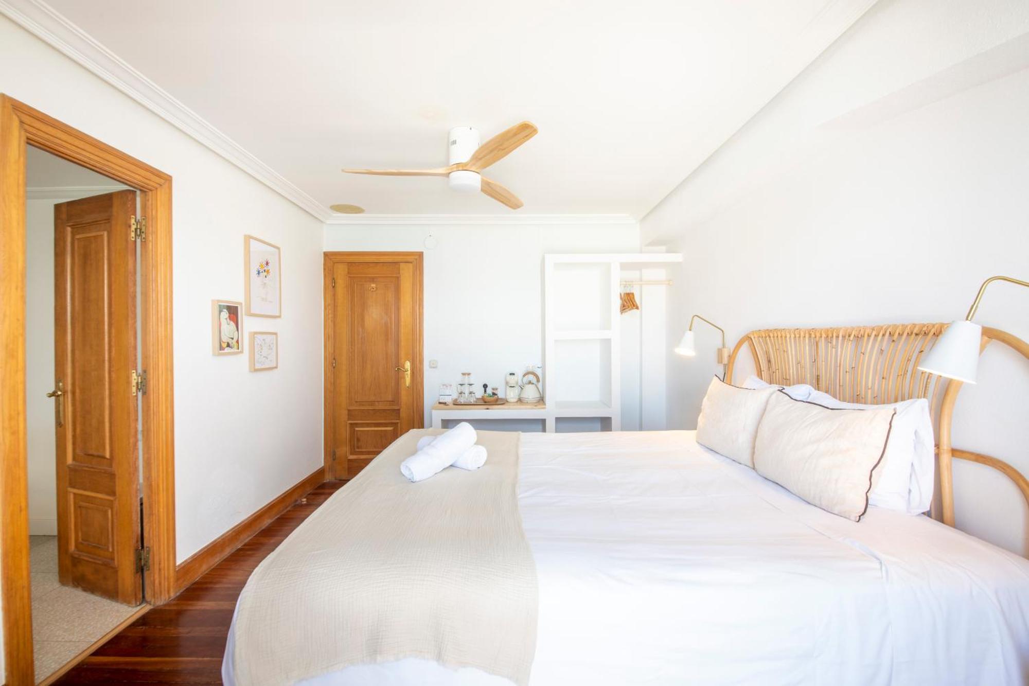 Far Out Inn San Sebastian Ngoại thất bức ảnh